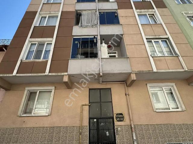 Meydana 30 Saniye Mesafede 120 M² Çift Cepheli Kiralık Daire