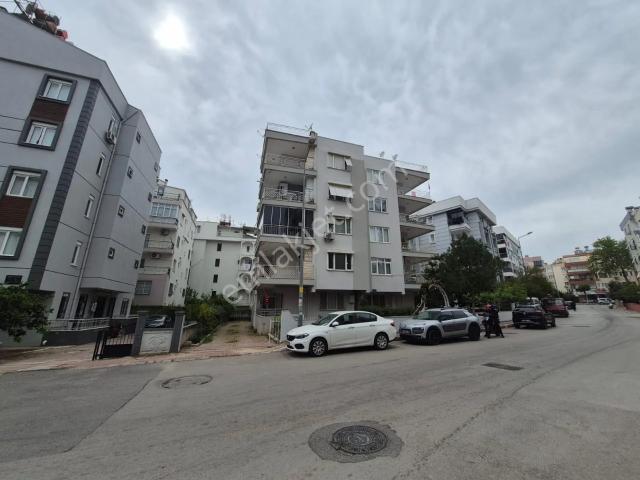 Meydankavağı Mahallesinde Eşyalı 2+1 Kiralık Daire