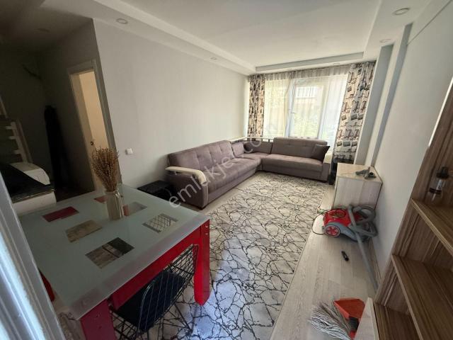 Meydankavağında Site İçi Müstakil Tadında Satılık 1+1