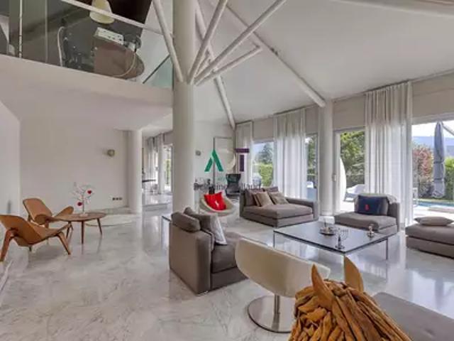 Meylan 38240 Achat / Vente maison 7 pièces t7 piscine parking