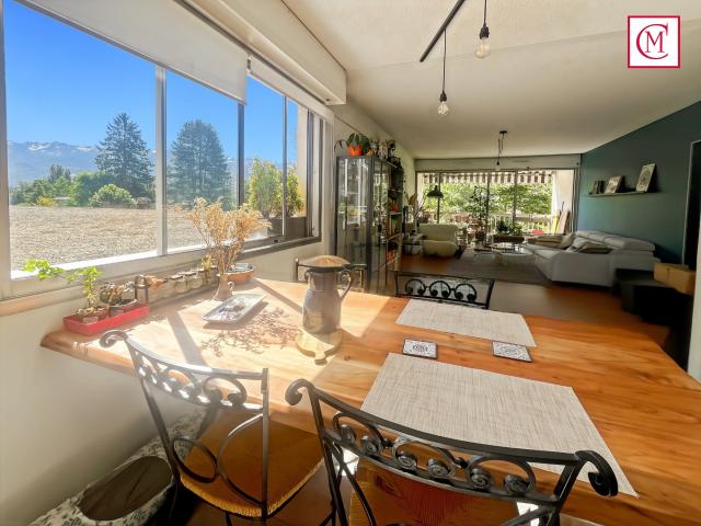 MEYLAN T3 78m2 avec balcon vue parc et Belledonne