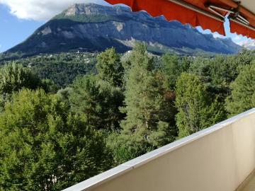 MEYLAN T5 renové terrasse CH et EAU COL