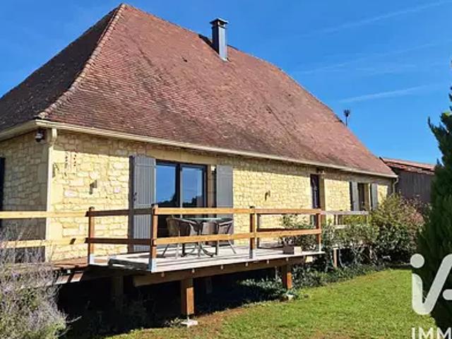 Meyrals 24220 Achat / Vente maison 8 pièces t8 piscine terrasse