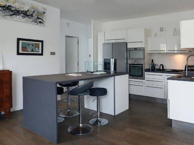 Meyreuil appartement meublé T4 R+1