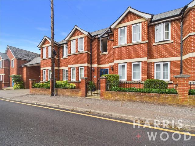 Meyrick Crescent, Colchester, Essex CO2, 2 bed flat to rent, £1,150 pcm | PrimeLocation
