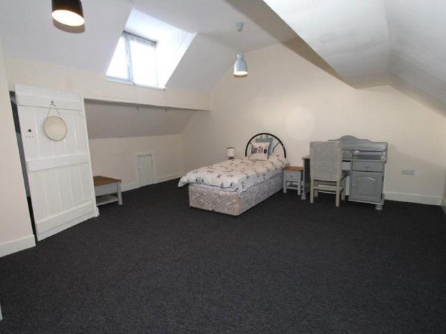 Meyrick Road, Stafford, ST17 4DG 1 bed in a house share to rent £650 pcm £150 pw