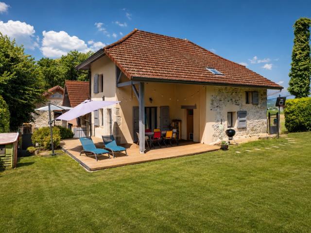 Meyrieux Trouet Maison de caractère avec extension contemporaine