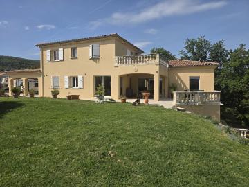MEYSSE VILLA AVEC VUE PANORAMIQUE