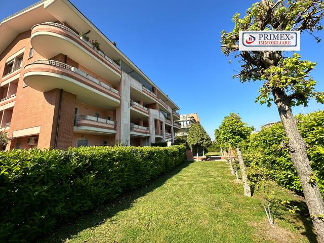 MEZZOCAMMINO TRILOCALE VIA VICO CONSORTI