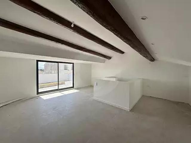 Mèze 34140 Achat / Vente appartement 4 pièces t4 au dernier étage terrasse
