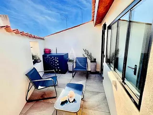 Mèze 34140 Location maison 3 pièces t3 au dernier étage