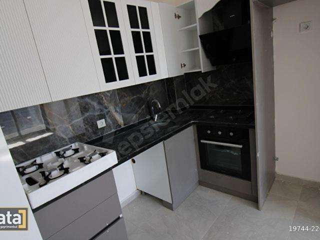 MEZİTLİ ÇEŞMELİDE 1+1 KİRALIK DAİRE