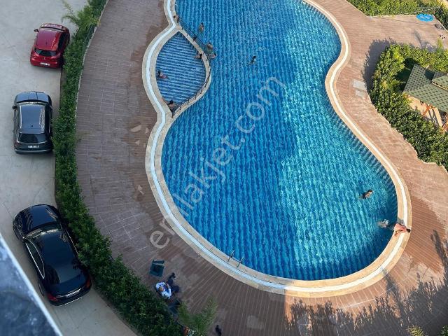 Mezitli Tece Deniz Mahallesi Eşyalı Kiralik İki Balkonlu Daire