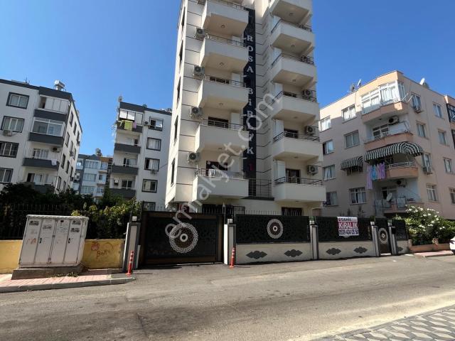 Mezitli Viranşehir'de Denize Sıfır Konumda, Bahçe Keyfli, Sıfır Ayarında Eşyalı 2+1