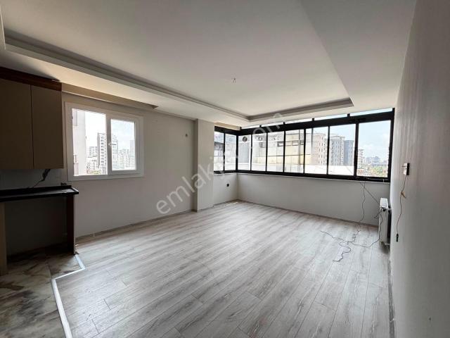 Mezitlide 2+1 Temiz Kiralık Daire Harika Lokasyon