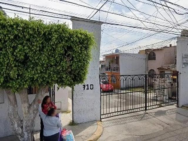 MFB BUENA CASA ECONOMICA EN PRIVADA QUERETARO