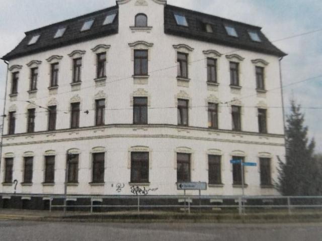 MFH mit Fahrstuhl in Leipzig mit Historie und großem Grundstück
