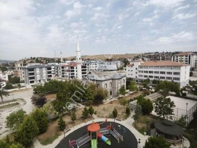 Mk Yapı Emlaktan Kiralık 4+1 borsa Mahallesi