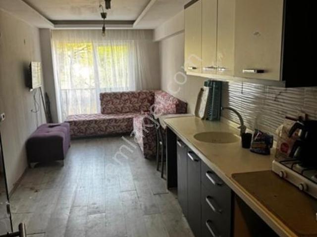 Mhc'den Doğu Gazi Bulvarında Cadde Üzeri 1+1 50 M2 Full Eşyalı