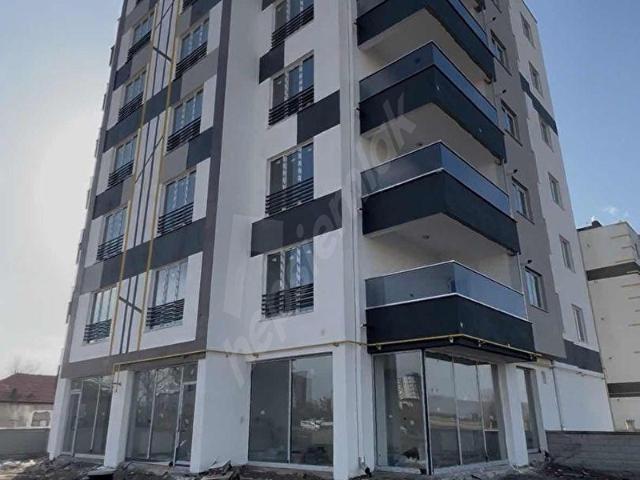 MİTHATPAŞA DA YATAY MİMARİ SATILIK 3+1