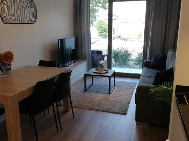 Nowoczesny apartament 42m2 przy Promenadzie Gwiazd