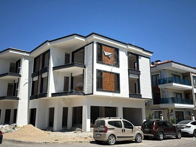 MİLAS EMEK MAHALLESİNDE ELİT LOKASYONDA LÜKS 3+1 DAİRELER