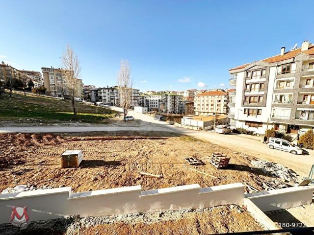 MİLENYUM'DAN KABİL CADDE ÜZERİ 1+1 50 M2 2.KAT ARAKAT PARK MANZARALI SIFIR LÜKS YAPILI FIRSAT