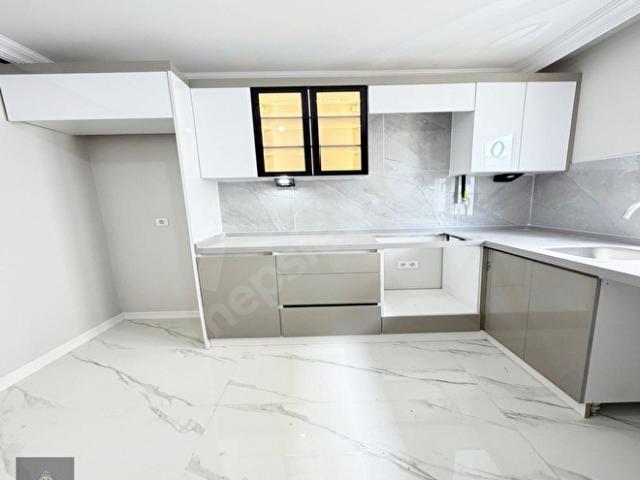 MİMARSİNAN MAH'DE CADDEYE KOMŞU GENİŞ 4+1 DUBLEKS DAİRE RR211