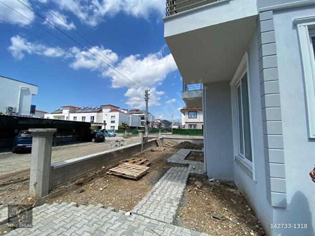 MİNE EMLAK'TAN ORTACA7KARABURUN SATILIK BAHÇELİ NİZAM 2+1