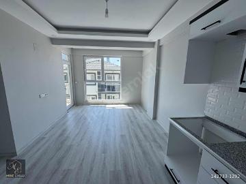 MİNE EMLAKTAN HAVALİMANI YOL ÜSTÜNDE 1+1 KİRALIK DAİRE