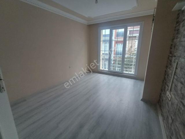 Mimar Emlak'tan Atatürk Mah. Kiralık 1+1 2.kat