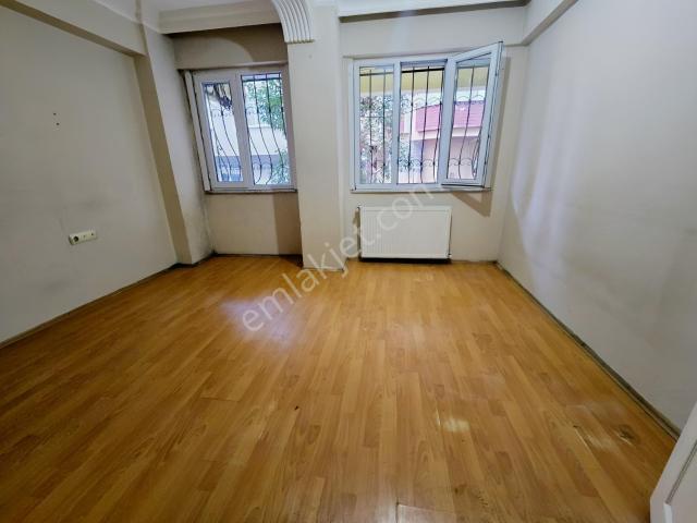 Mimar Emlak'tan Kiralık 1+1 Yeni Yüksek Giriş Daire