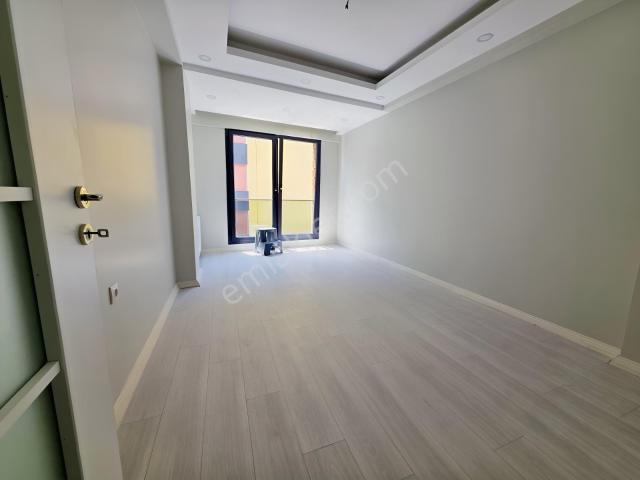 Mimar Emlak'tan Kiralık 2+1 Yeni Eşyalı 2. Kat