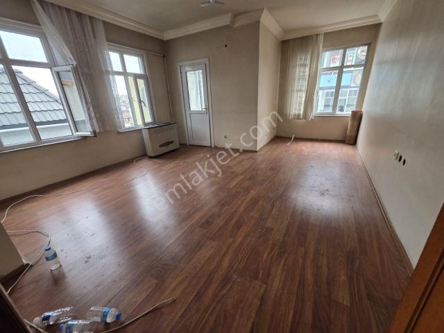 Mimar Emlak'tan Kiralık 2+1 90m² 4. Kat Daire