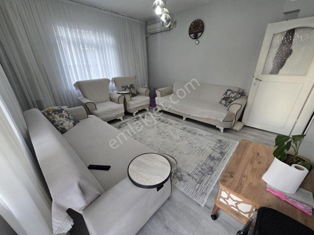 Mimar Emlak'tan Satılık 2+1 Cadde Üzerinde 100m² 2. Kat Daire