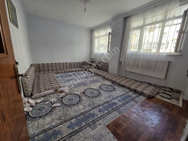 Mimar Emlak'tan Satılık 2+1 Tek Daire Üzeri 130m² Yüksek Giriş
