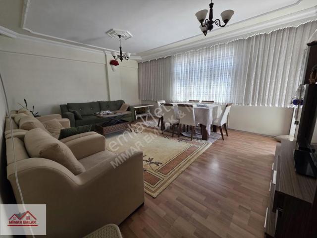 Mimar Emlak'tan Satılık 2+1 Tek Daire Üzeri 130m² 3. Kat