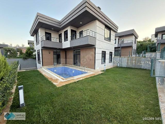 Mimar Sinan Mahallesi'nde Ayrıcalıklı Kiralık 4+1 Villa Fırsatı
