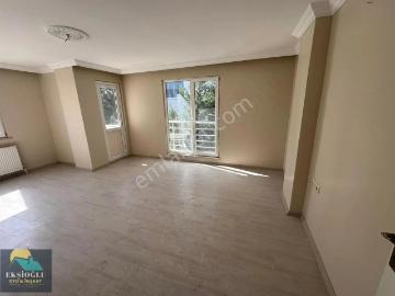 Mimar Sinan Mh. Uygun Fiyata Asansörlü 2+1 90 M² Arakat Daire!
