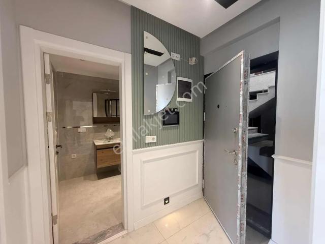Mimar Sinan'da Kiralık 1+1 Daire Asansörlü Otoparklı