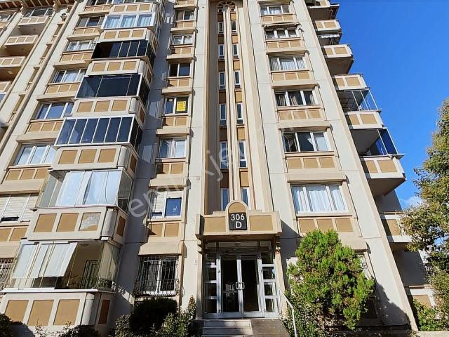 Mimaroba Emlak Bankası Konutlarında Kiralık 3+1 Daire