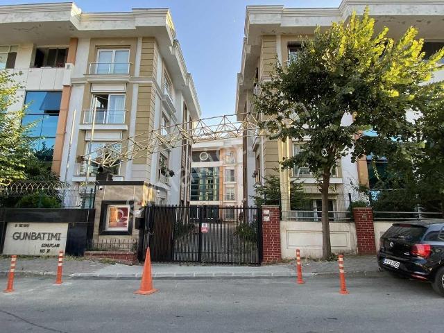 Mimaroba Günbatımı Konutları'nda Kiralık 4+1 Dubleks Daire