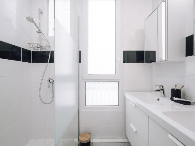 Mimi 1 bedroom in Tour Eiffel, Paris Amsterdam Apartments for Rent