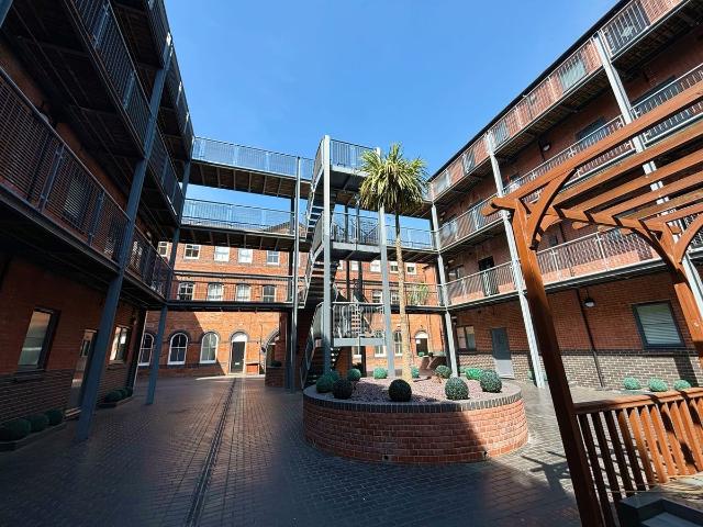 Mint Drive, Birmingham B18, 2 bed flat to rent, £1,150 pcm | PrimeLocation