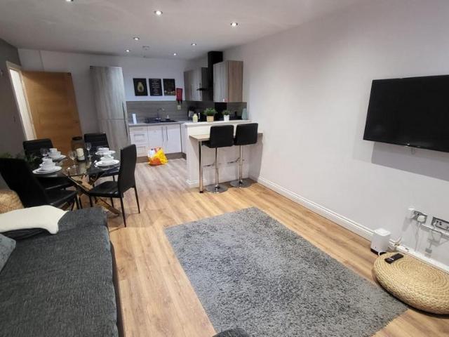 Mint Drive, Birmingham, B18 6DT, United Kingdom | 1 bed apartment for rent #140658063 | Rentberry