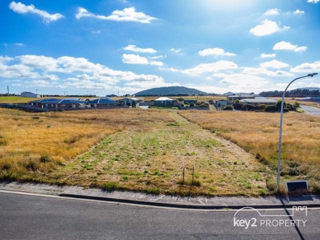 Minutes to the Beach Build Your Dream Home