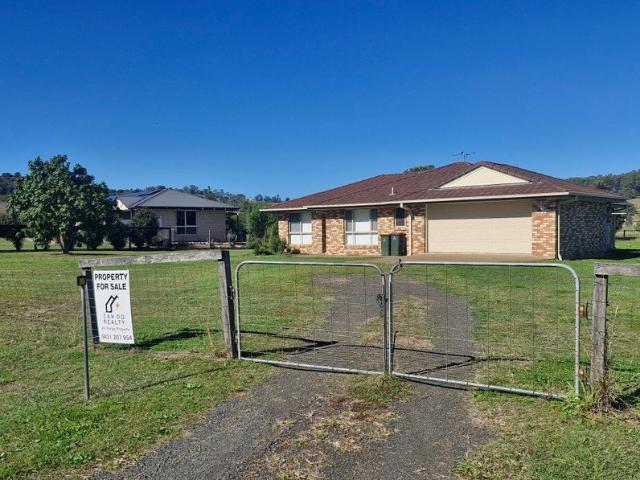 Minden Acreage Living on 4,000m² Space, Lifestyle & Endless Potential!