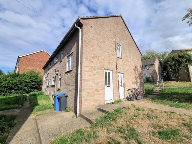 Minden Road, SUDBURY 1 bed maisonette to rent £850 pcm £196 pw