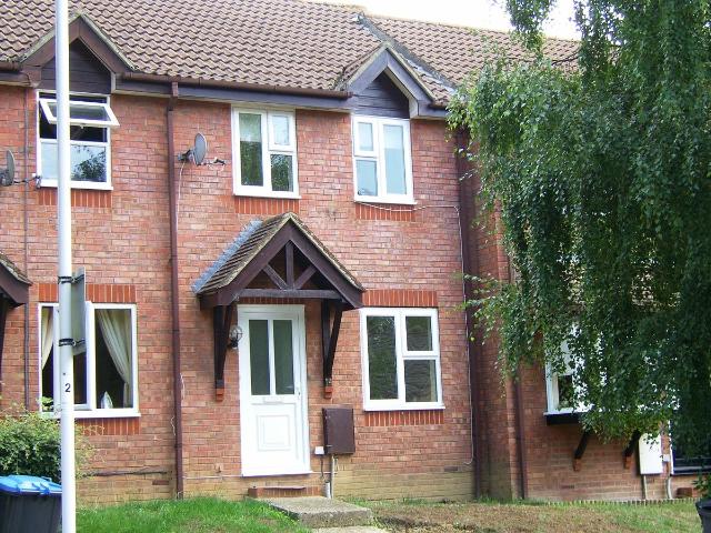Mindelheim Avenue, East Grinstead RH19, 2 bed terraced house to rent, £1,650 pcm | PrimeLocation