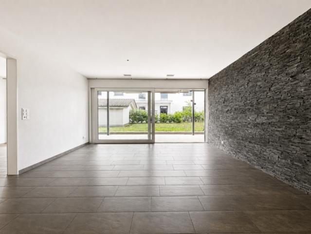 Minergie Gartenwohnung mit 3.5 Zimmern in Waltenschwil